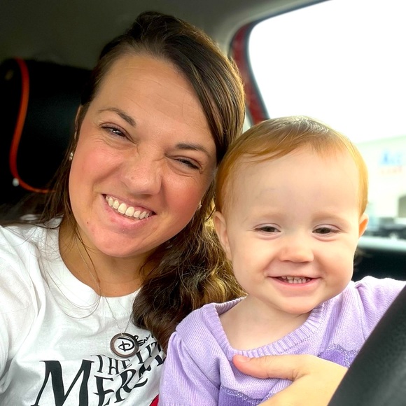 Meet your Posher, Heather - Picture 4 of 6